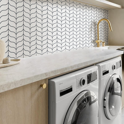 White Leaf Shaped Peel and Stick Backsplash Tile